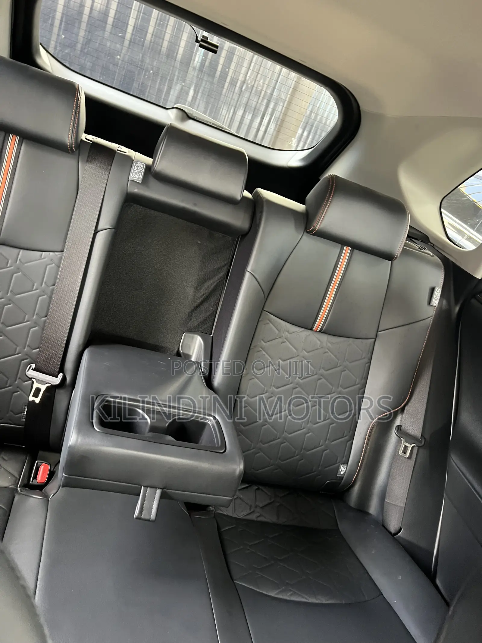Toyota RAV4 2020 Green