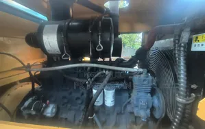 Shovel 3 Tonnes