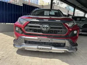 Toyota RAV4 2020 Red
