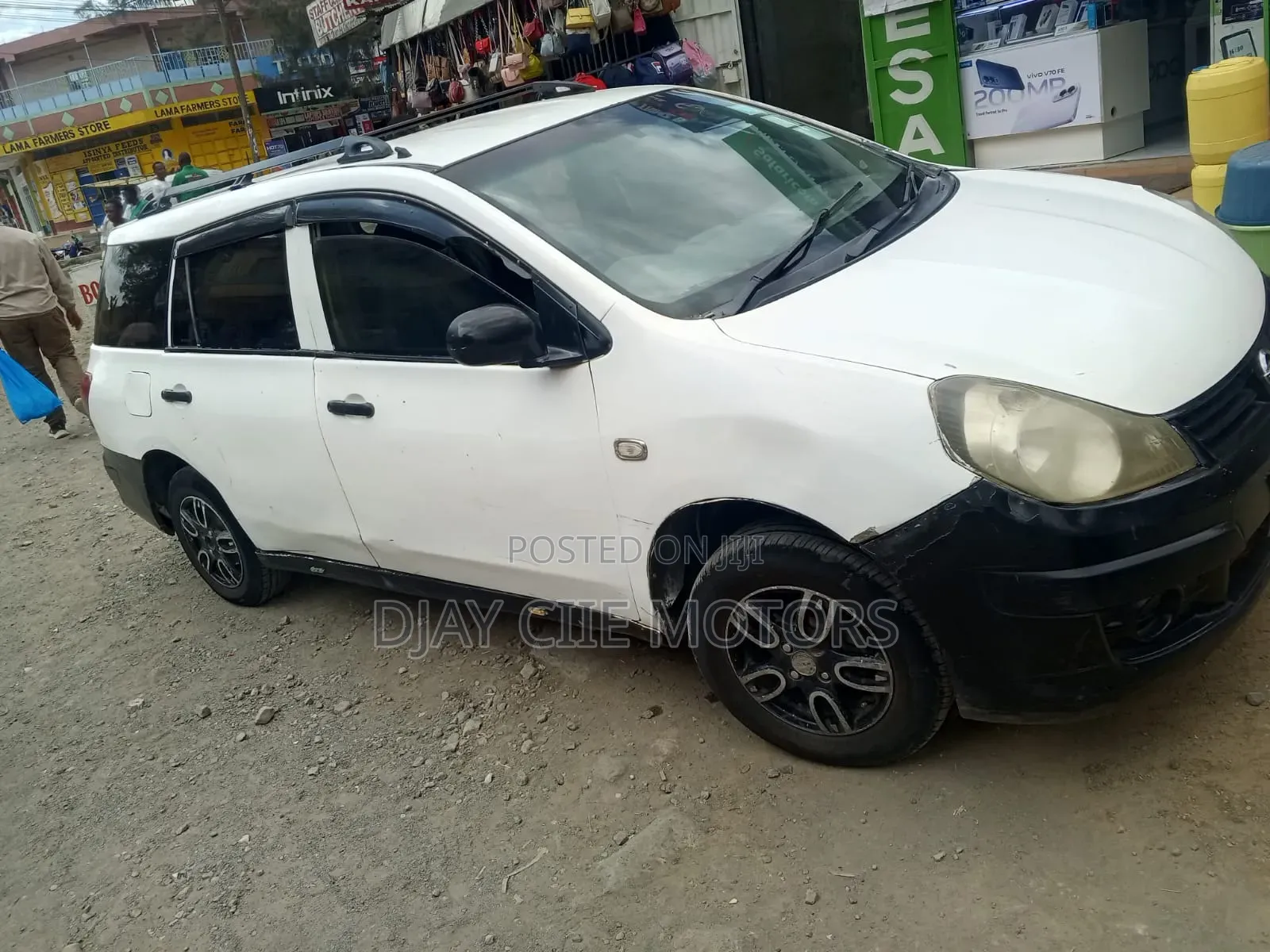 Nissan Advan 2010 White