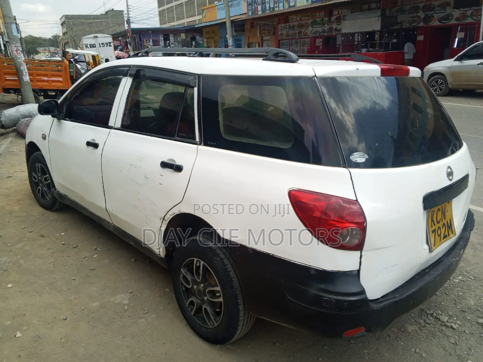 Nissan Advan 2010 White