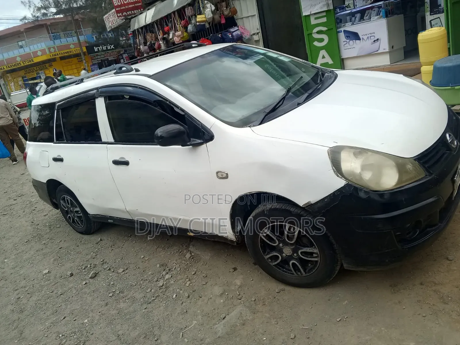 Nissan Advan 2010 White