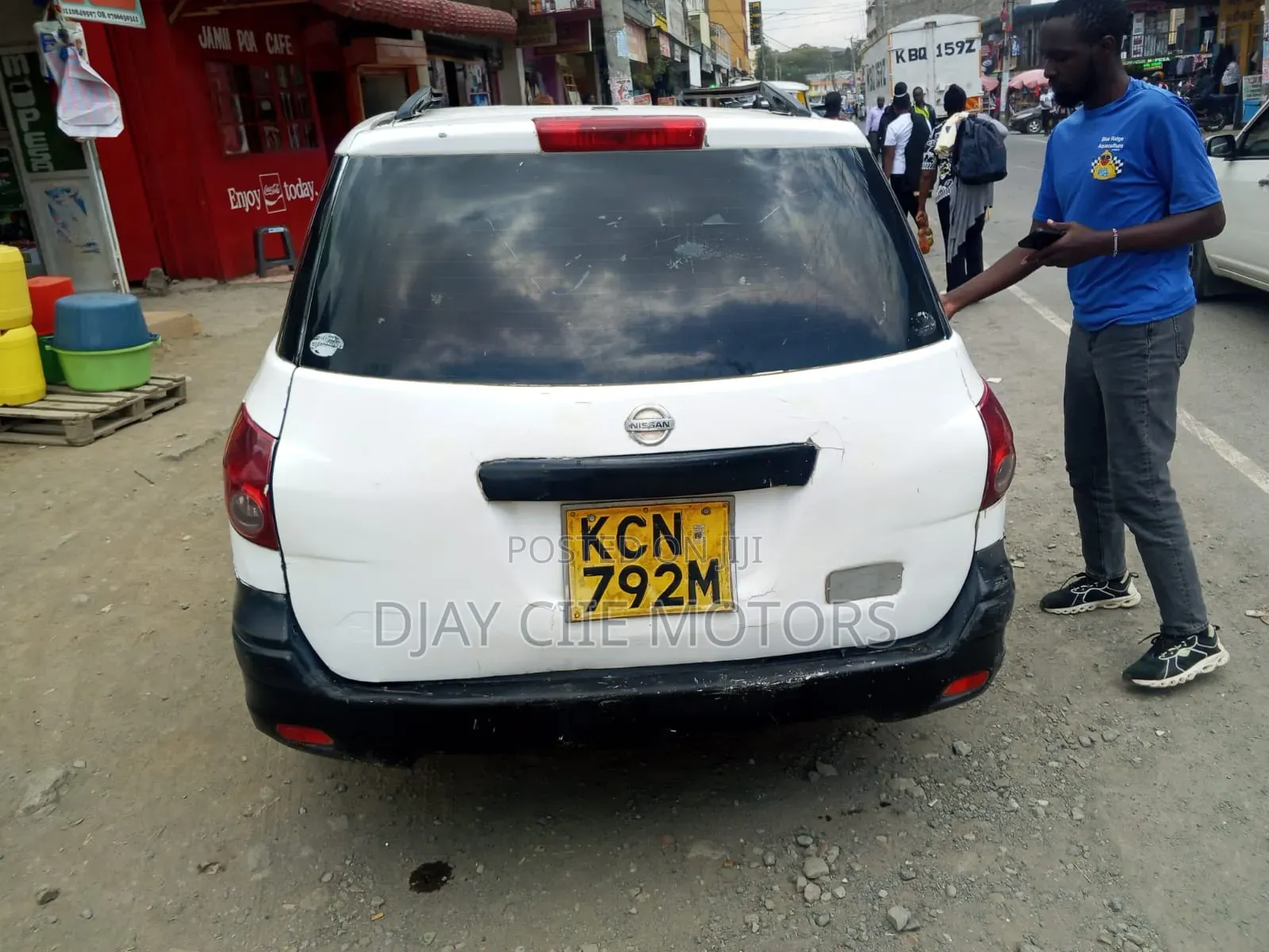 Nissan Advan 2010 White