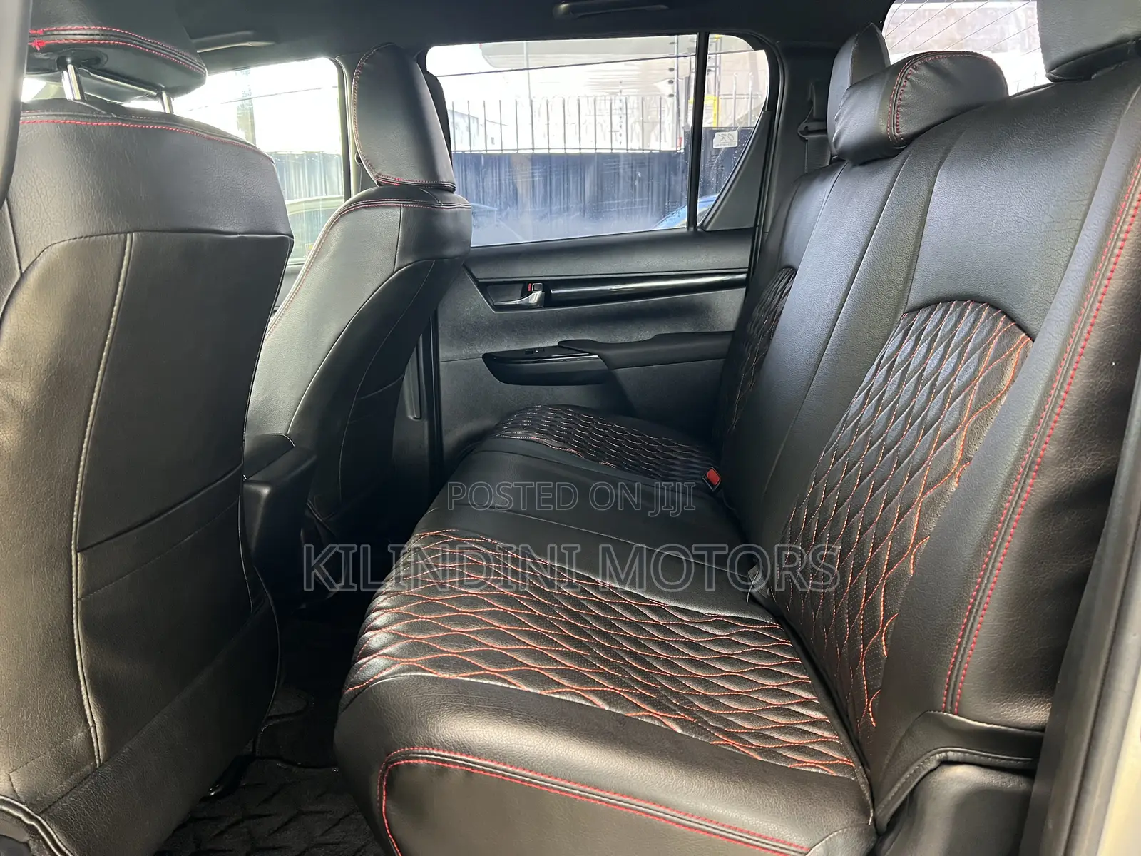 Toyota Hilux 2019 Silver