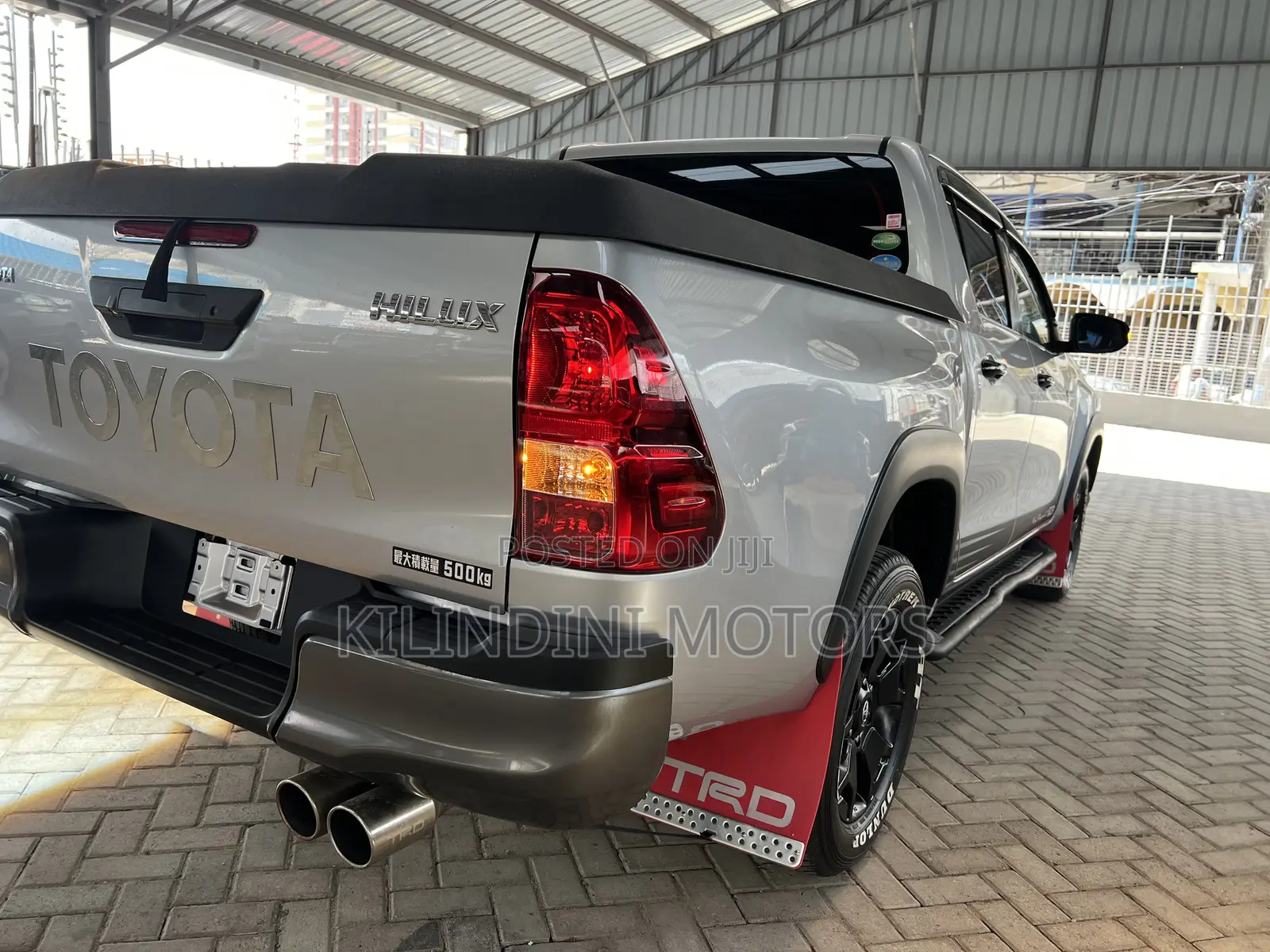 Toyota Hilux 2019 Silver