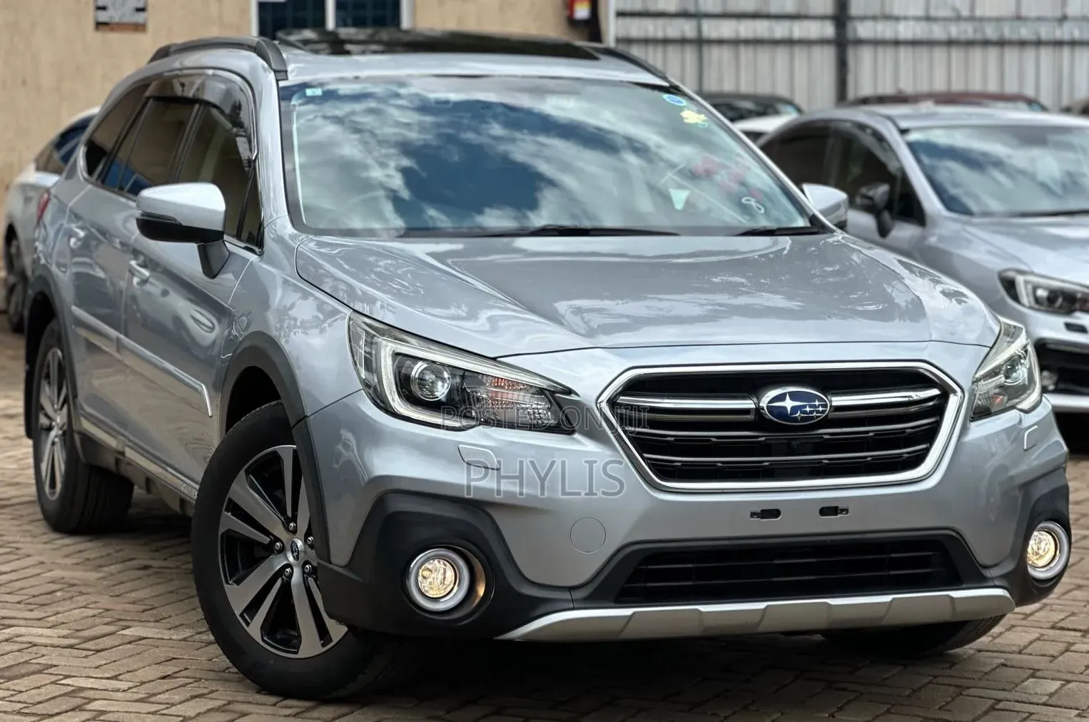 Subaru Outback 2019 Silver