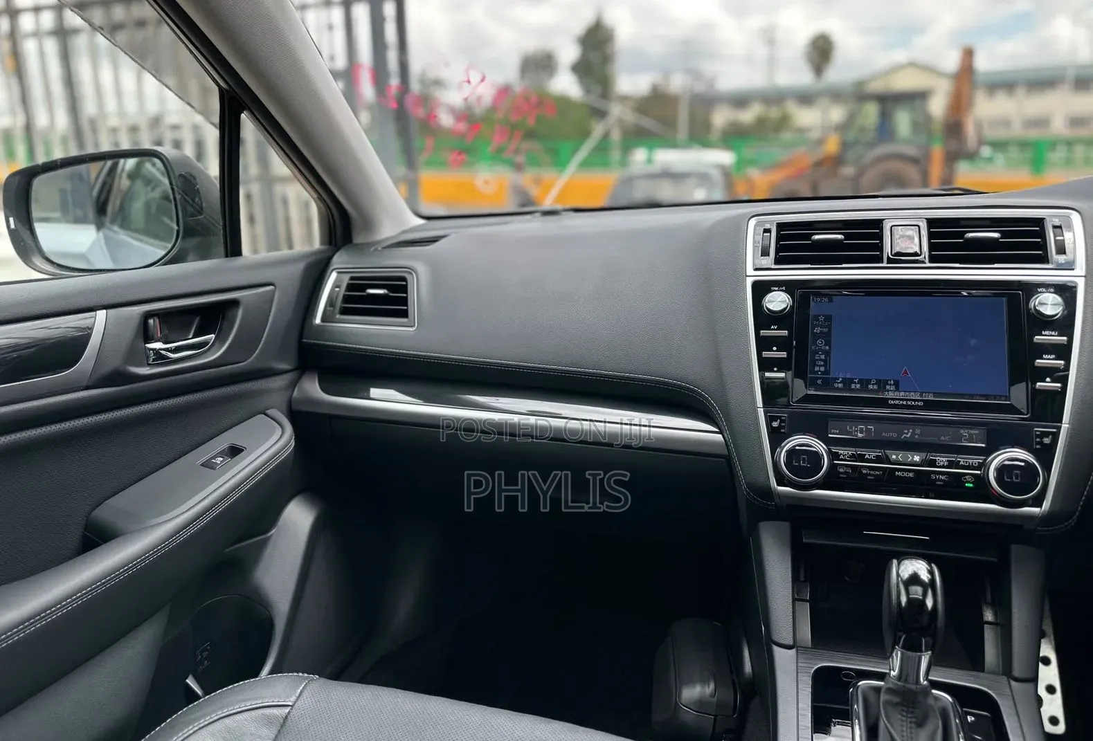 Subaru Outback 2019 Silver