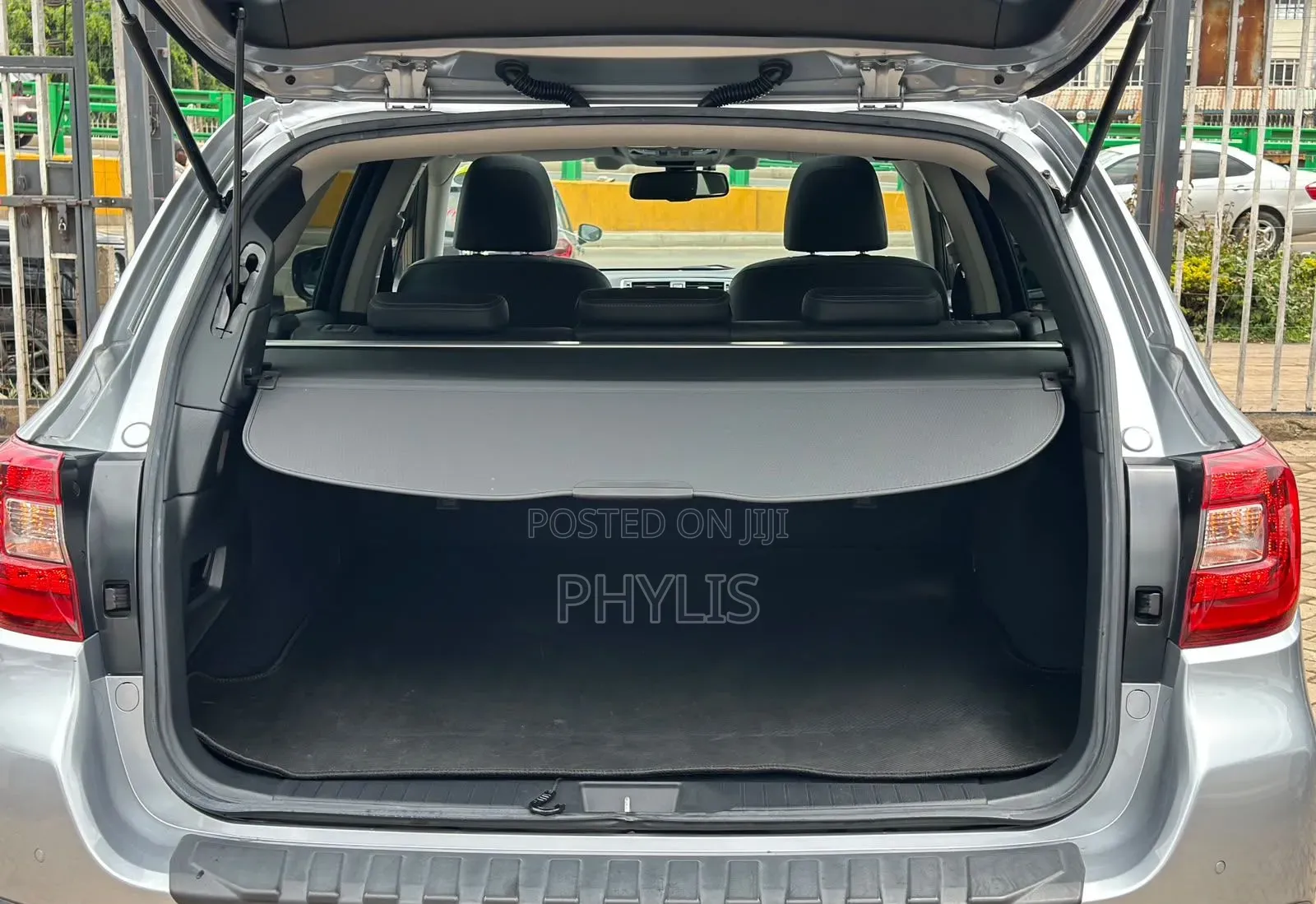 Subaru Outback 2019 Silver