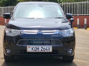 Mitsubishi Outlander 2015 Black