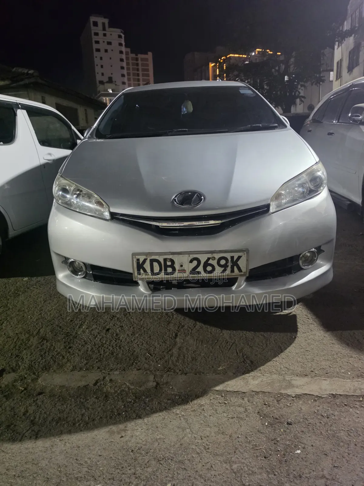 Toyota Wish 2013 Silver