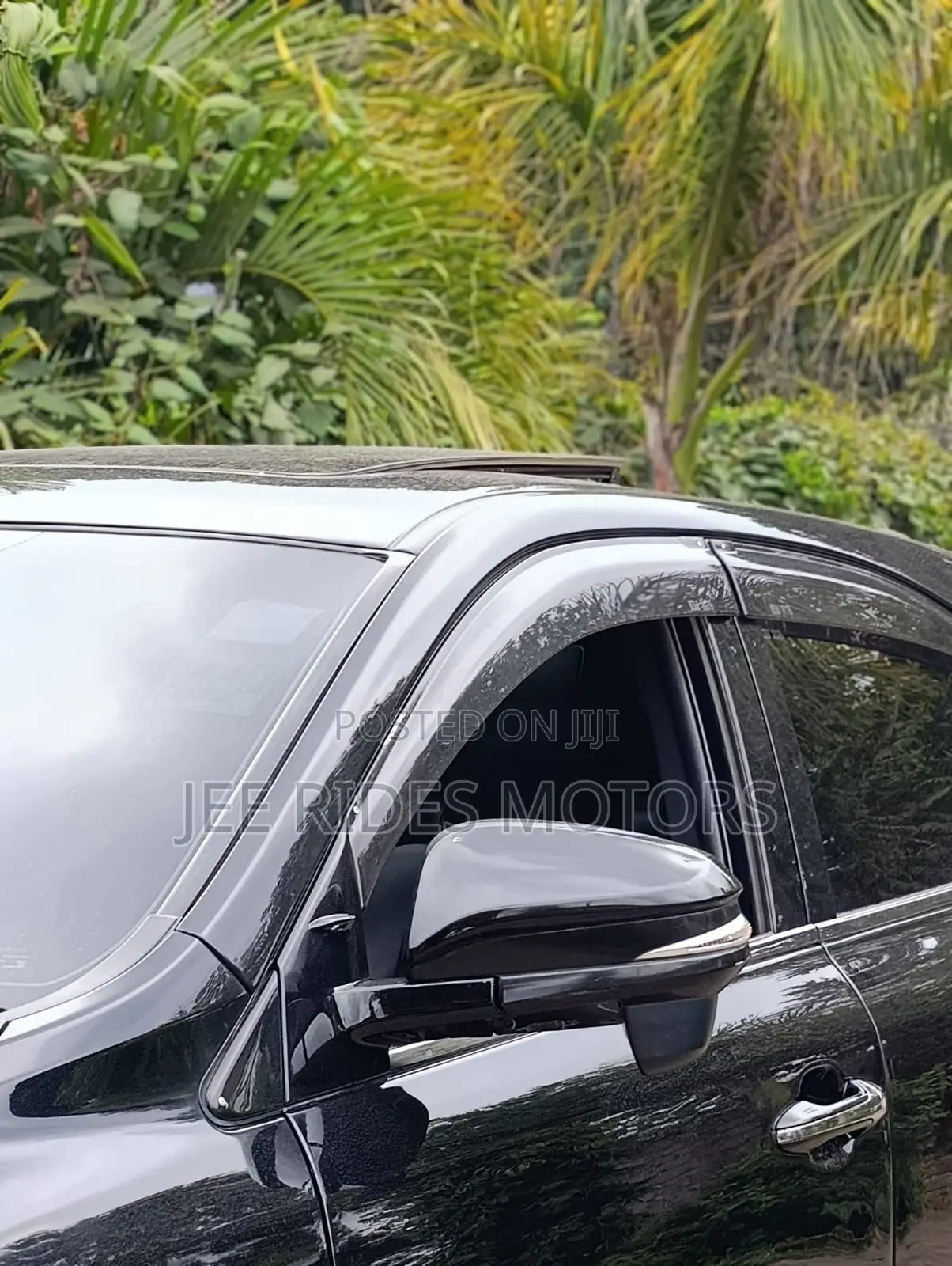 Toyota Harrier 2.0 2016 Black