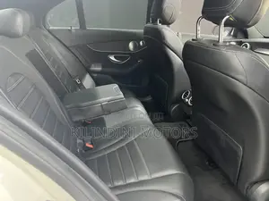 Mercedes-Benz C200 2019 Silver