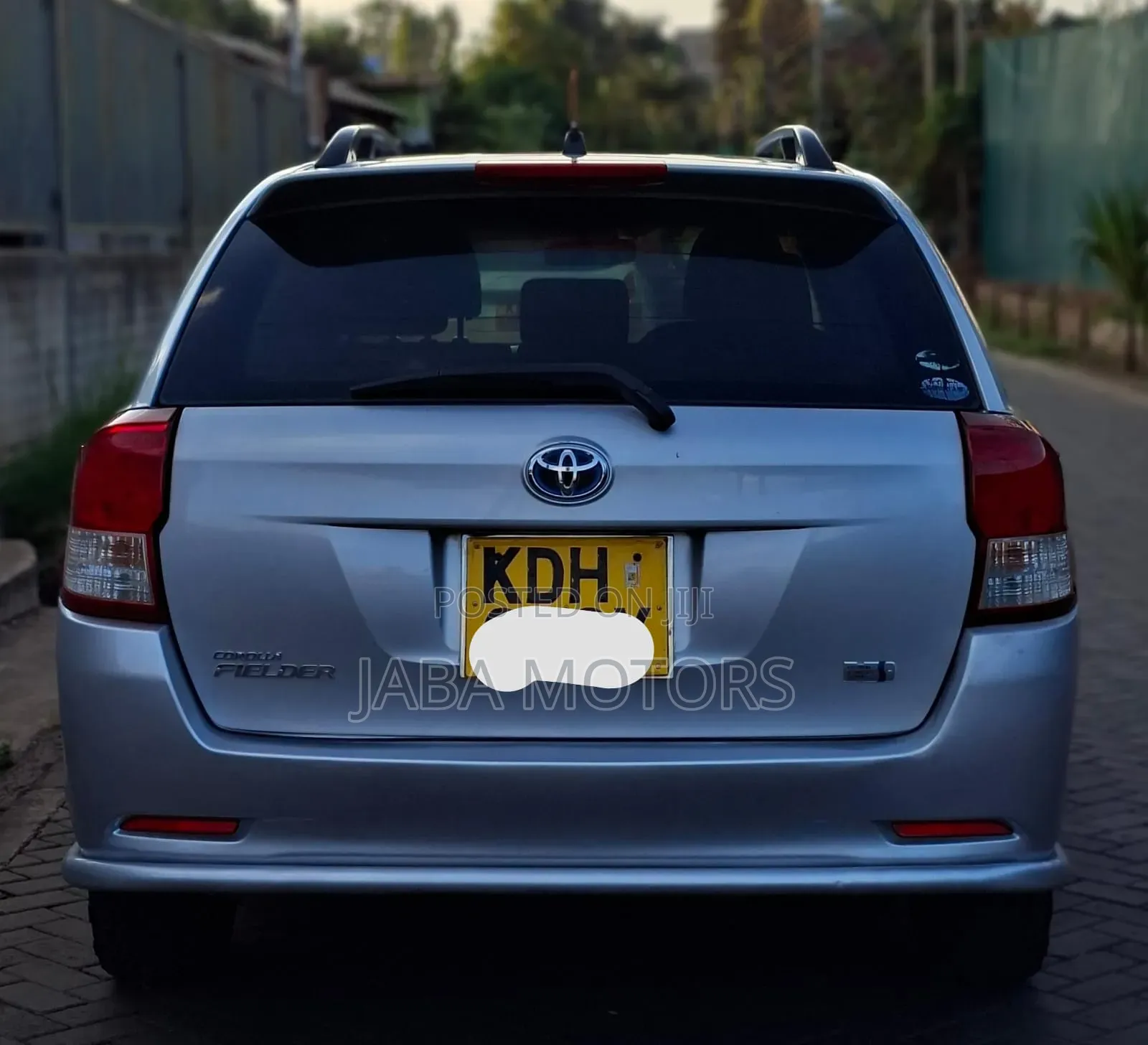 Toyota Corolla Fielder 2015 Silver