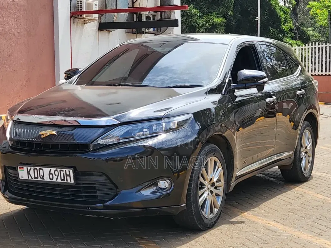 Toyota Harrier 2017 Black