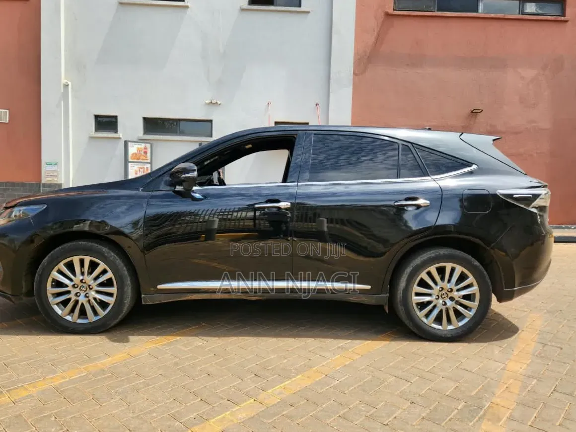Toyota Harrier 2017 Black