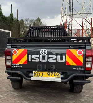 Isuzu D-MAX 2022 Blue