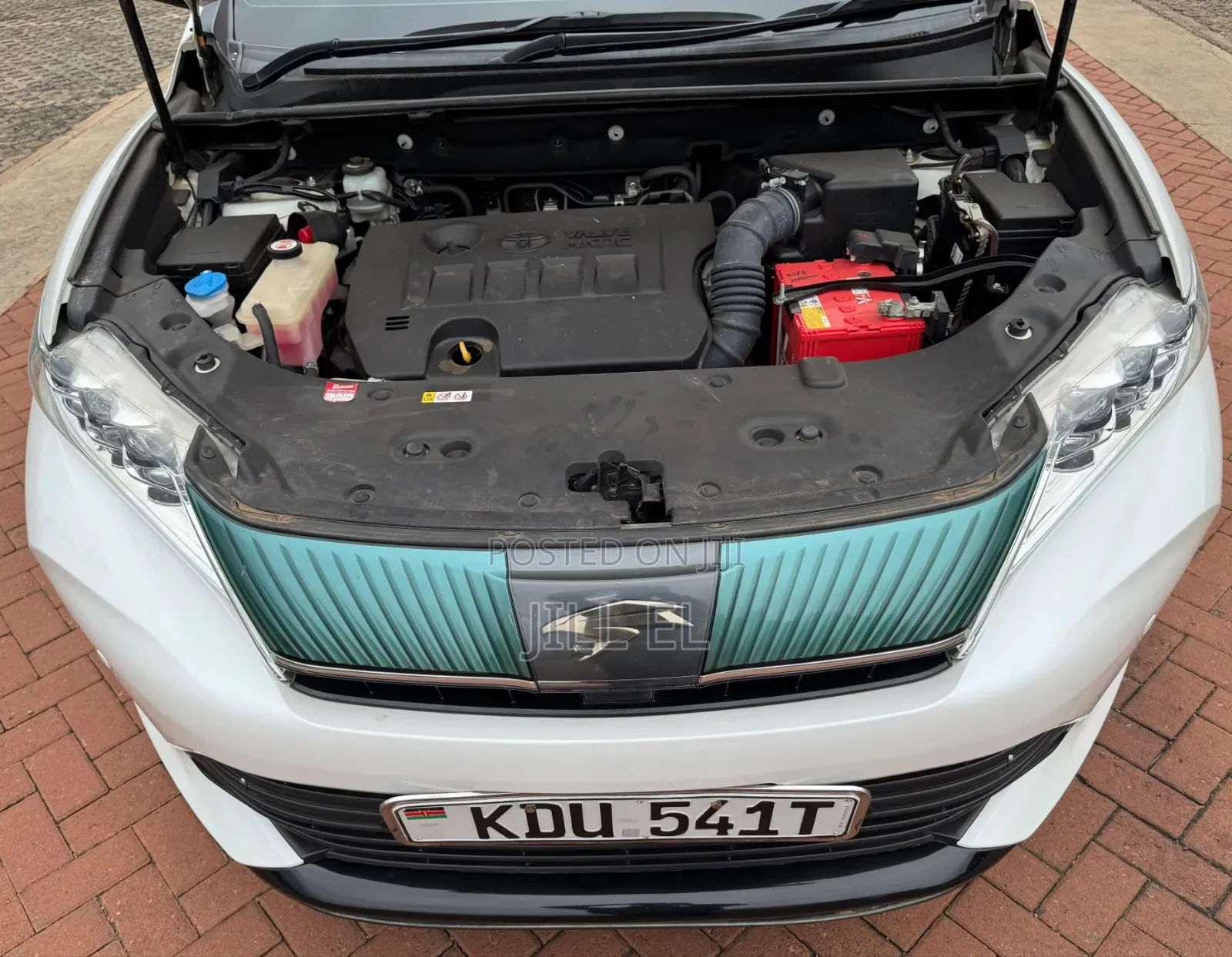 Toyota Harrier 2.0 2018 White