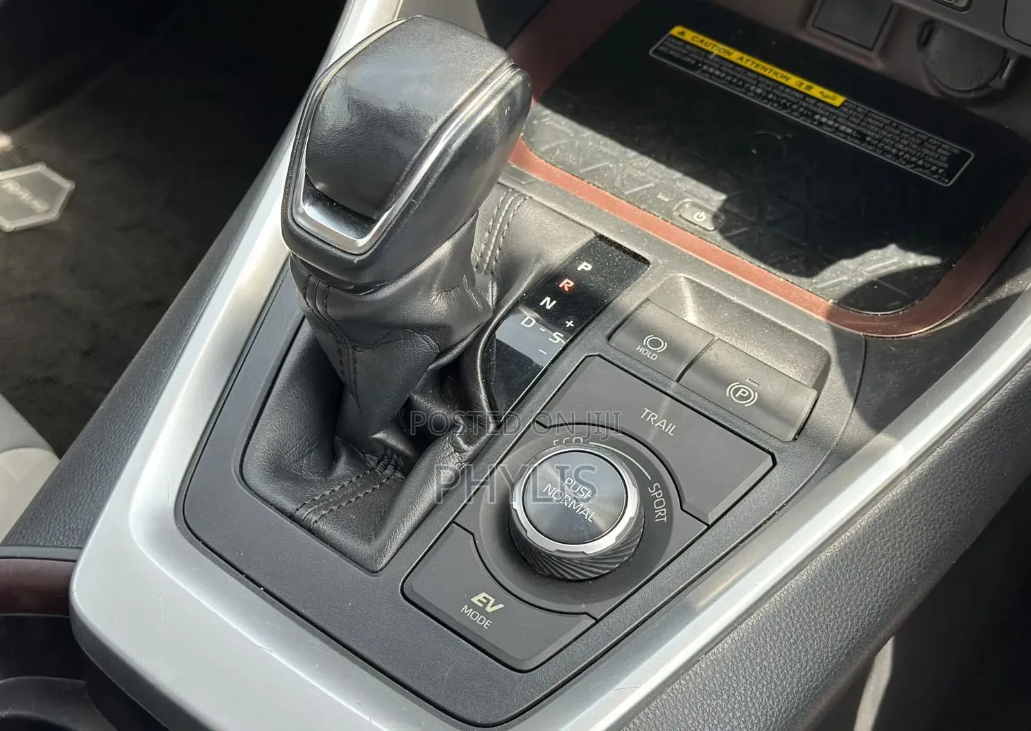 Toyota RAV4 Adventure 2019 White