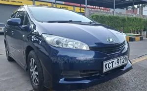 Toyota Wish 2011 Blue