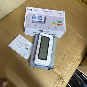 Wide Screen KWL-B619 Electronic Blood Pressure Measuring Device