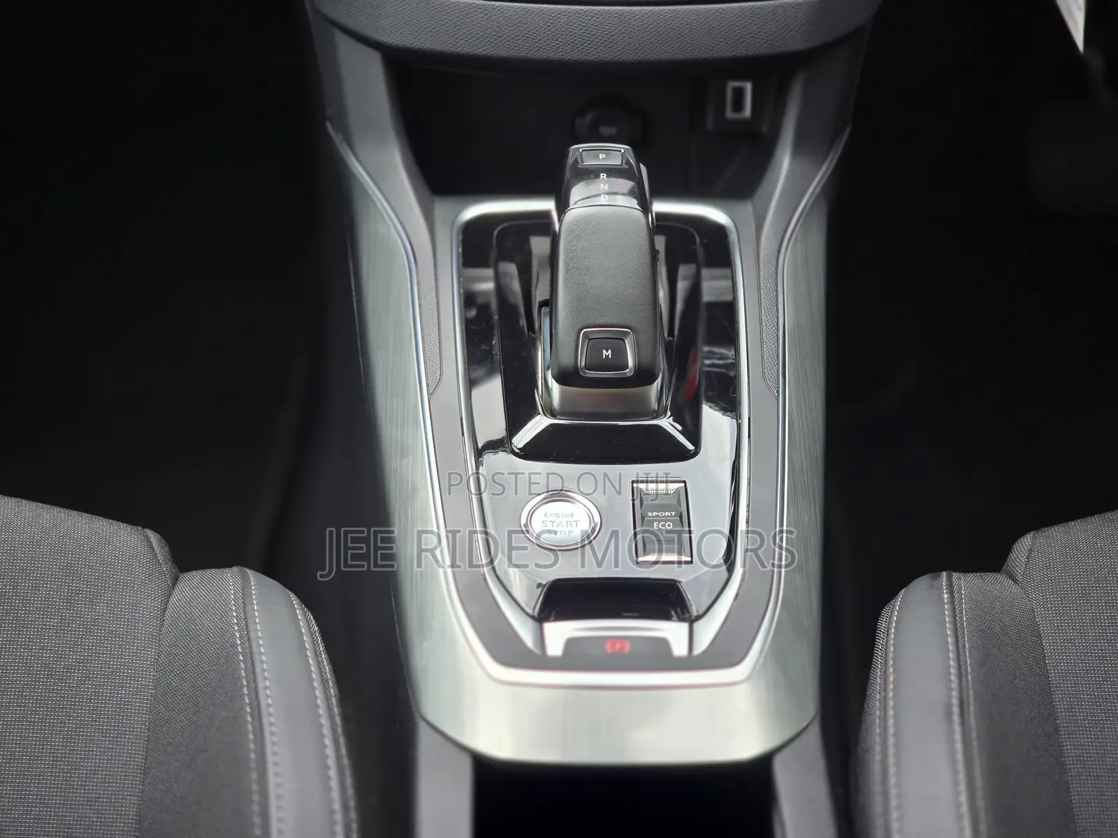 Peugeot 308 2019 White