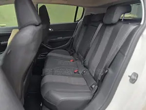 Peugeot 308 2019 White