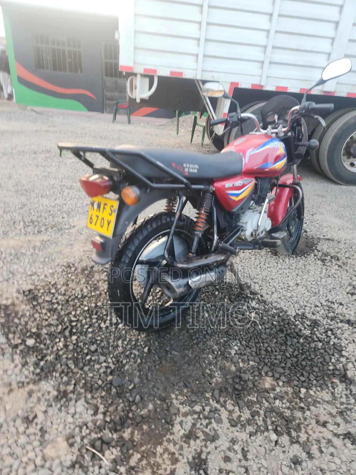 Bajaj Boxer 150 UG 2024 Red