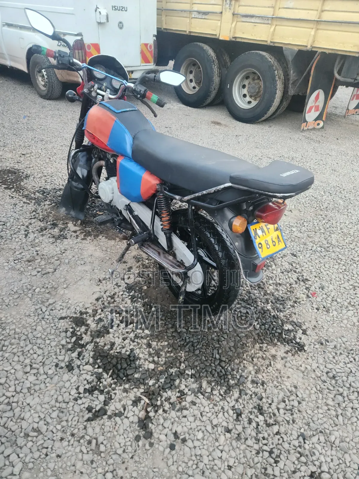 Bajaj Boxer 150 UG 2024 Red