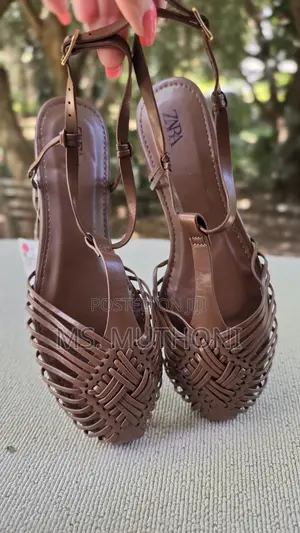 Zara Flat Cage Sandals Size 37-41