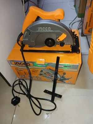Ingco 1400W (185mm) Electric Circular Saw