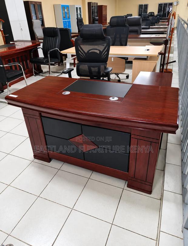 Modern Mahogany Executive Office Desk With Black Front Panel – Premium - thumbnail 2
