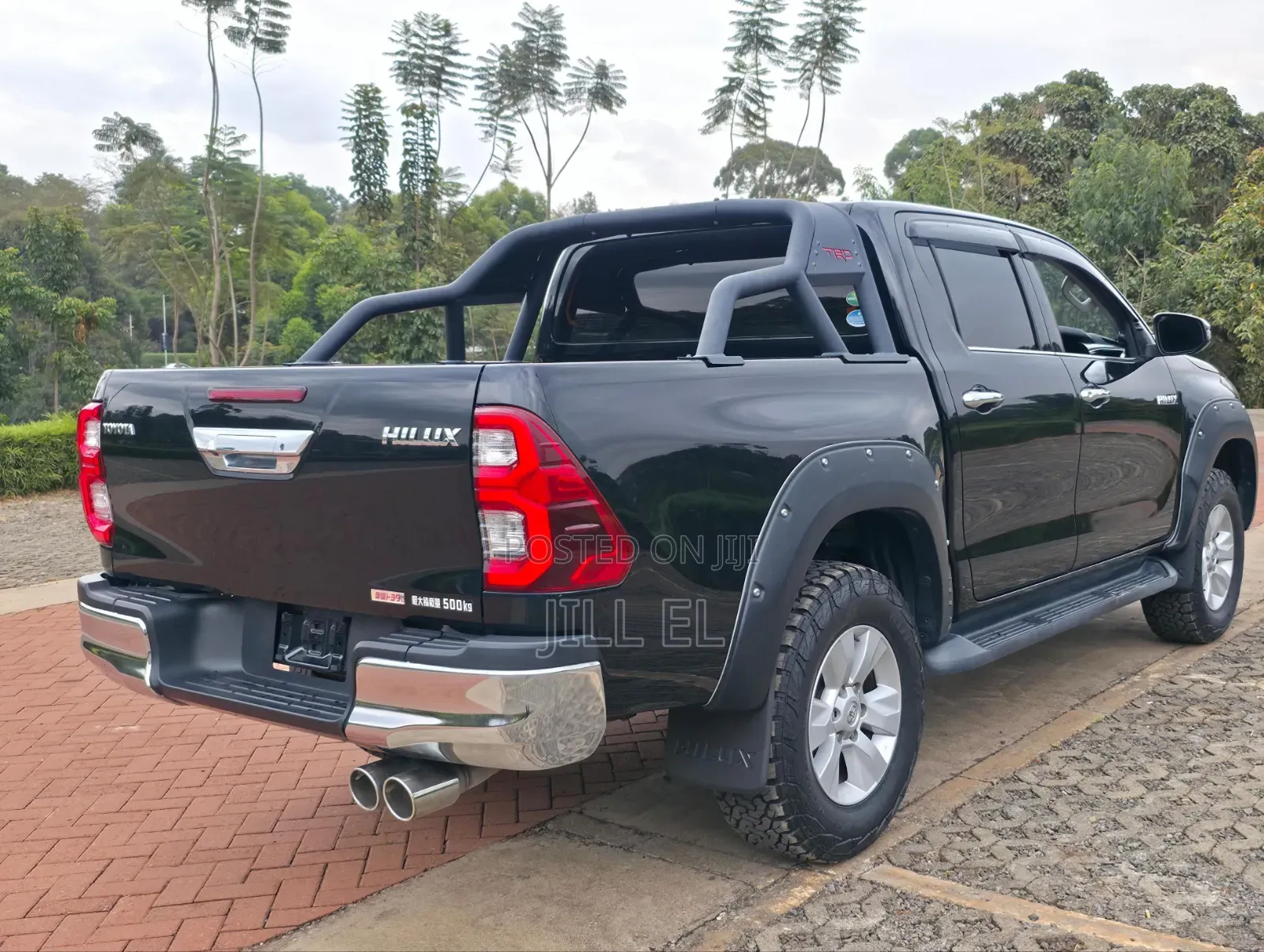 Toyota Hilux 2019 Black