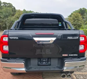 Toyota Hilux 2019 Black