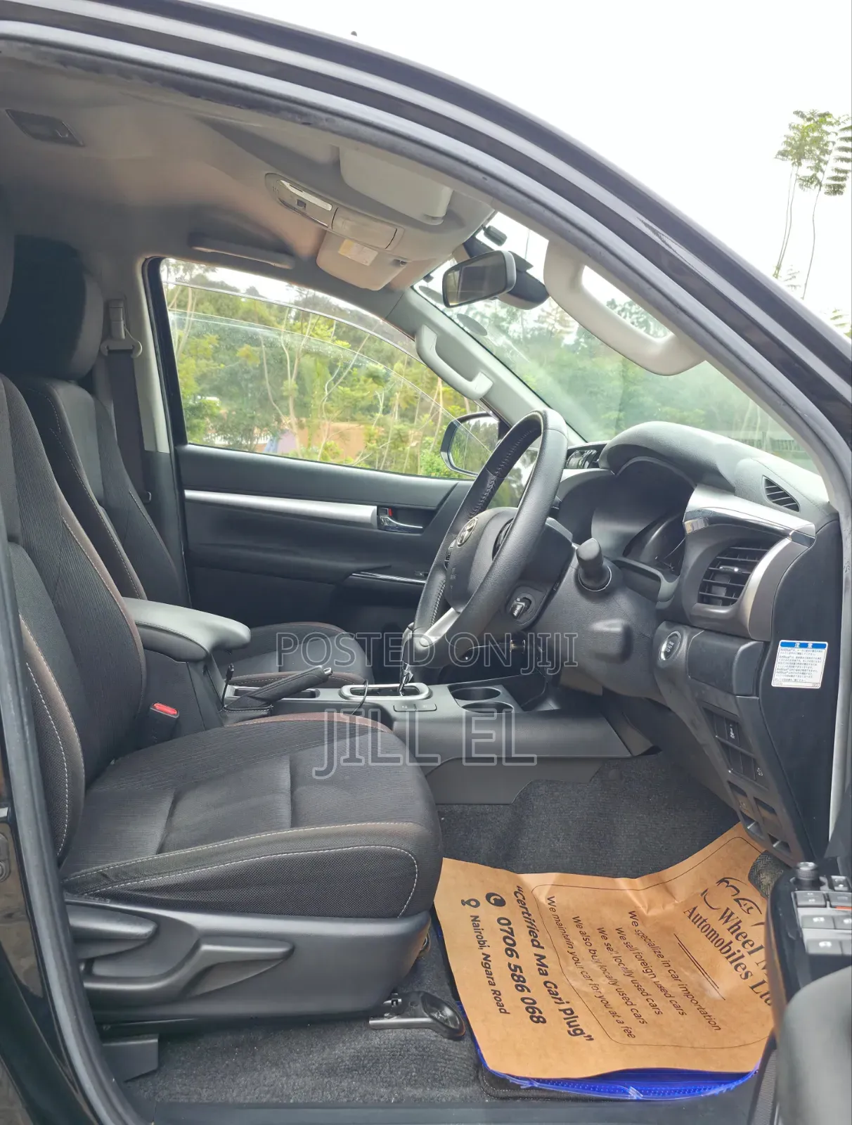 Toyota Hilux 2019 Black