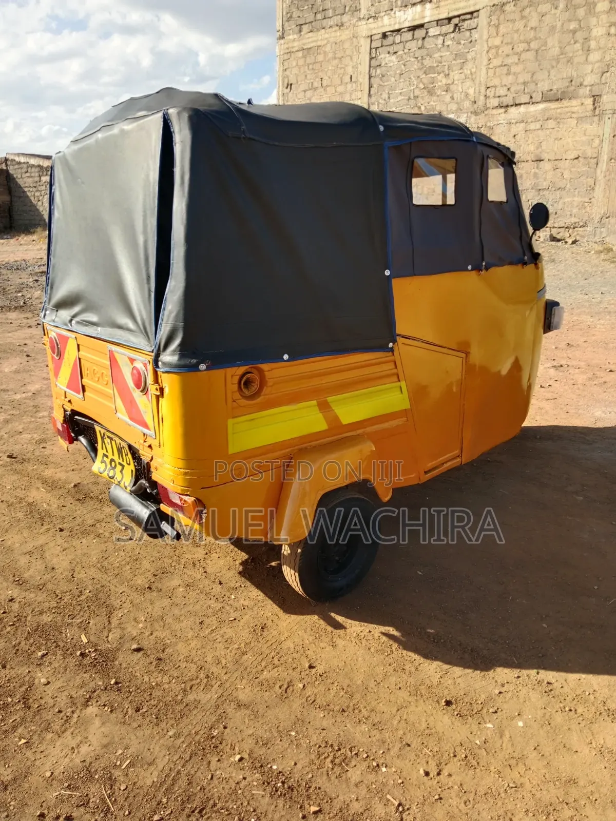 Piaggio Scooter 2018 Yellow