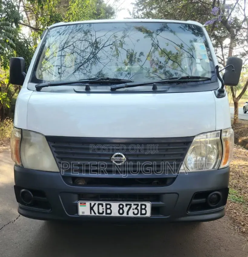 Nissan Caravan 2008 White