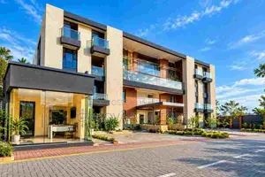 4bdrm Duplex in Hotel 67 Area for sale