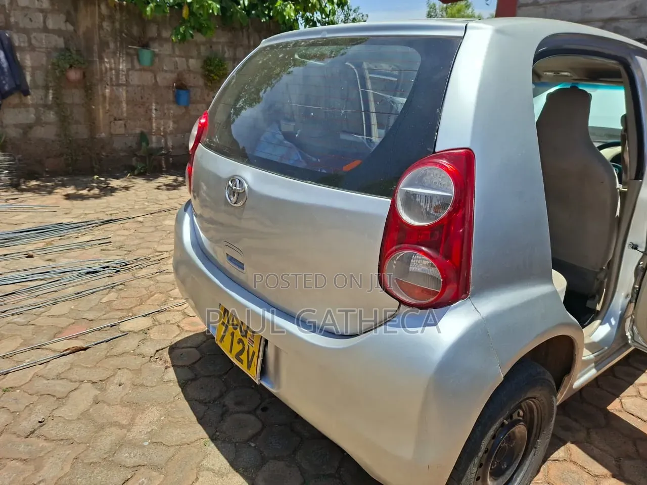 Toyota Passo 2011 Silver