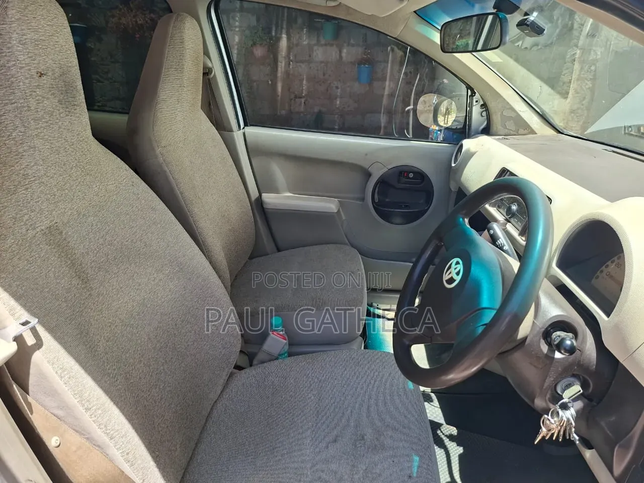 Toyota Passo 2011 Silver