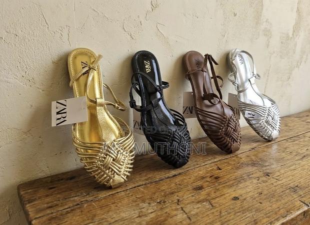 Zara Intertwined Flat Sandals Size 37-42 - main view