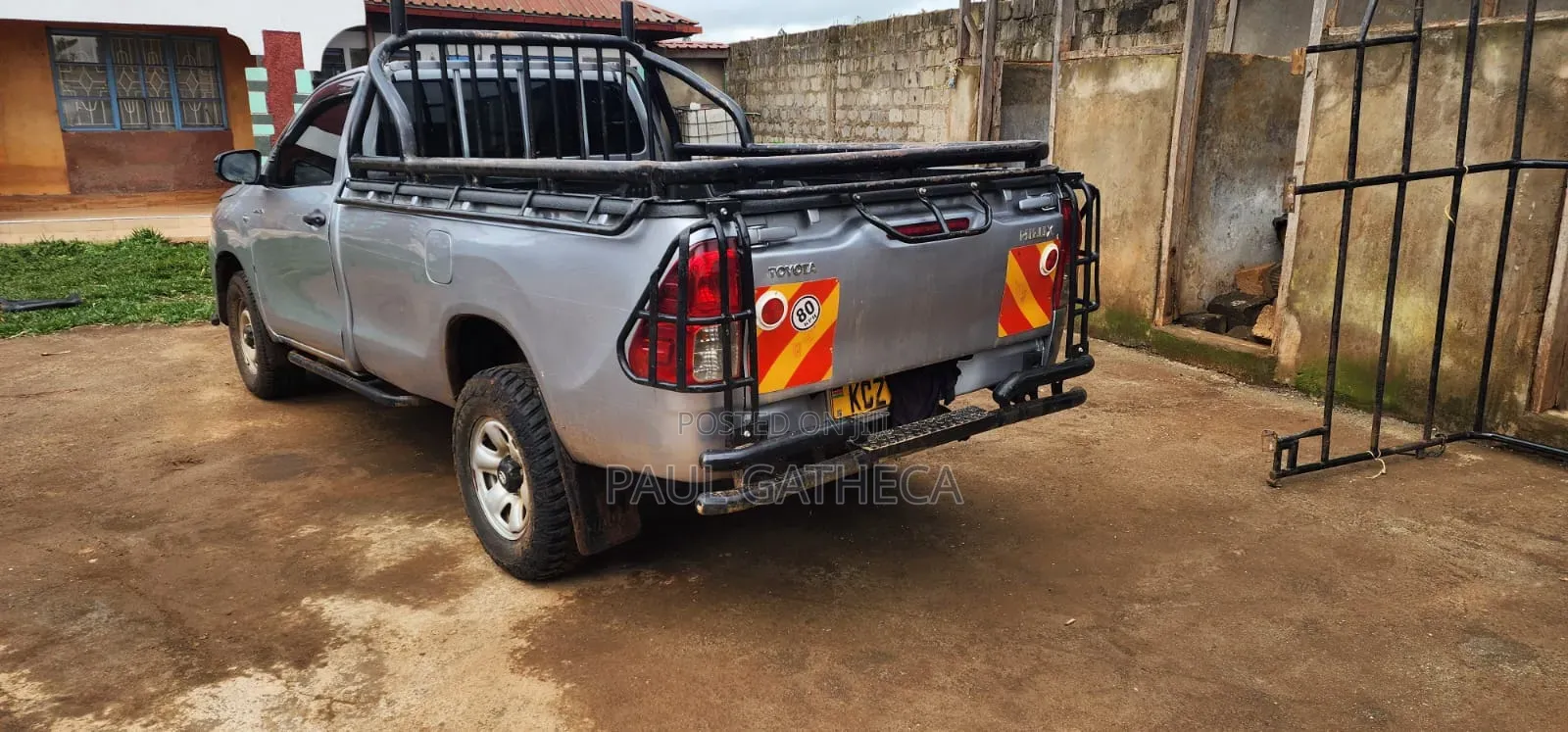 Toyota Hilux 2020 Silver