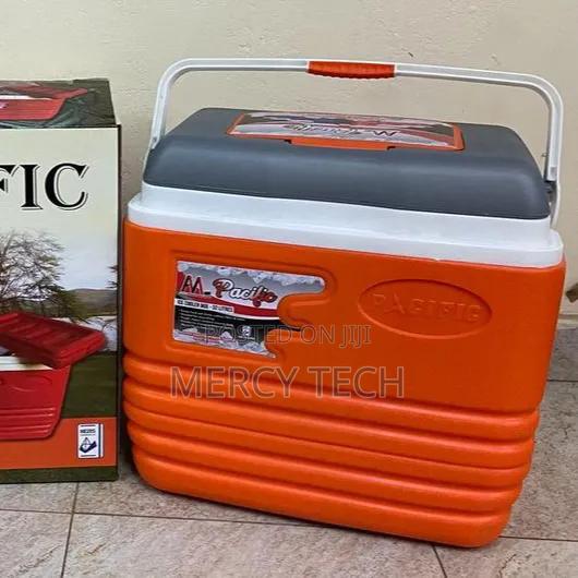 Pacific Cooler Box 61L - main view