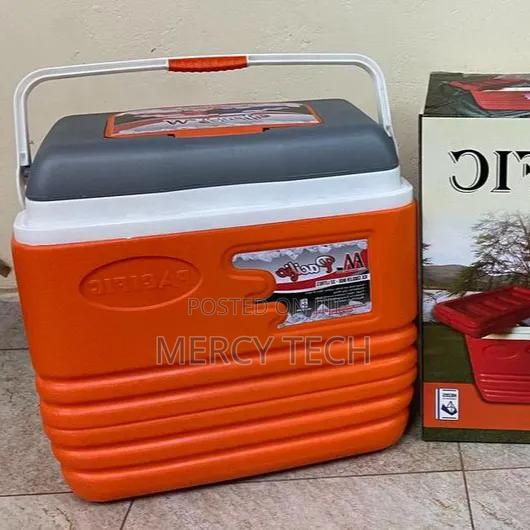 Pacific Cooler Box 100L - main view