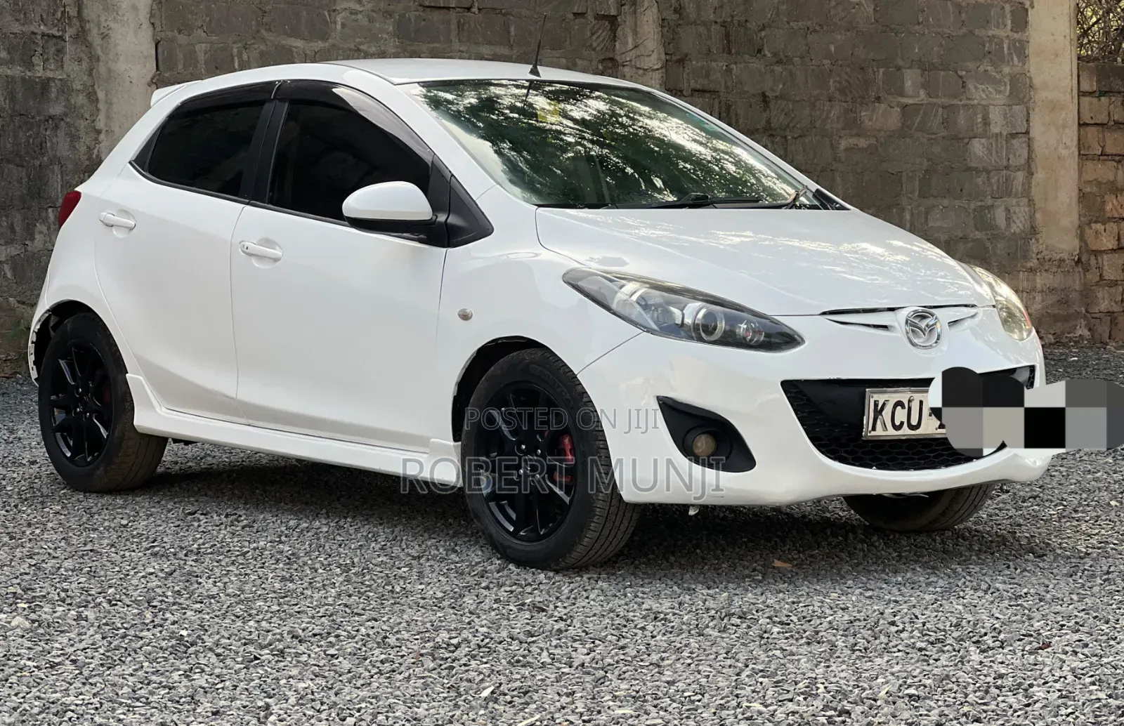 Mazda Demio 2012