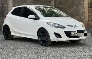 Mazda Demio 2012