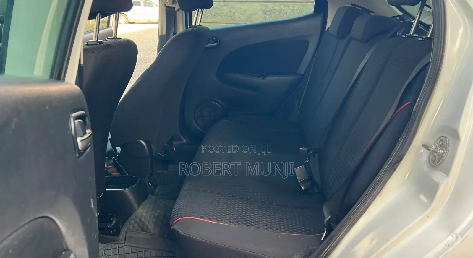 Mazda Demio 2012