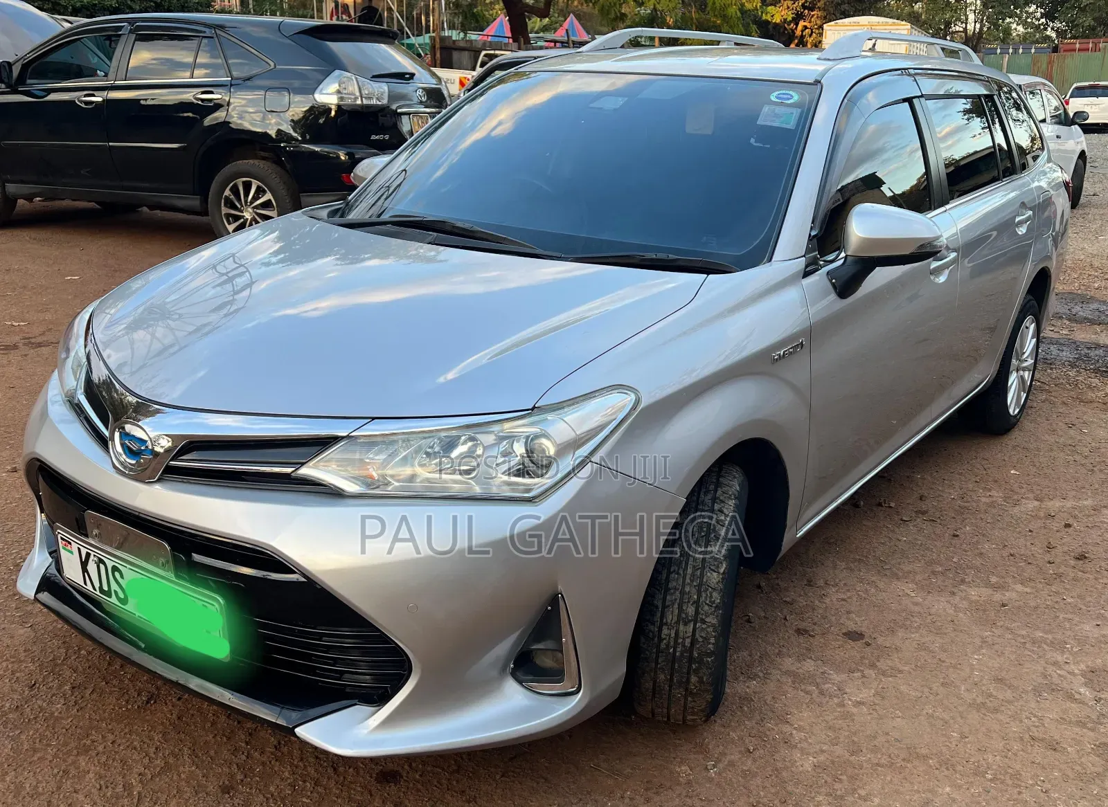 Toyota Corolla Fielder 2018 Silver