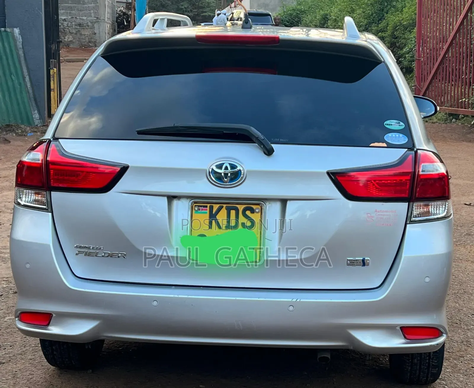 Toyota Corolla Fielder 2018 Silver