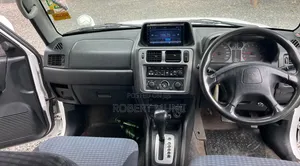 Mitsubishi Pajero IO 2000 White