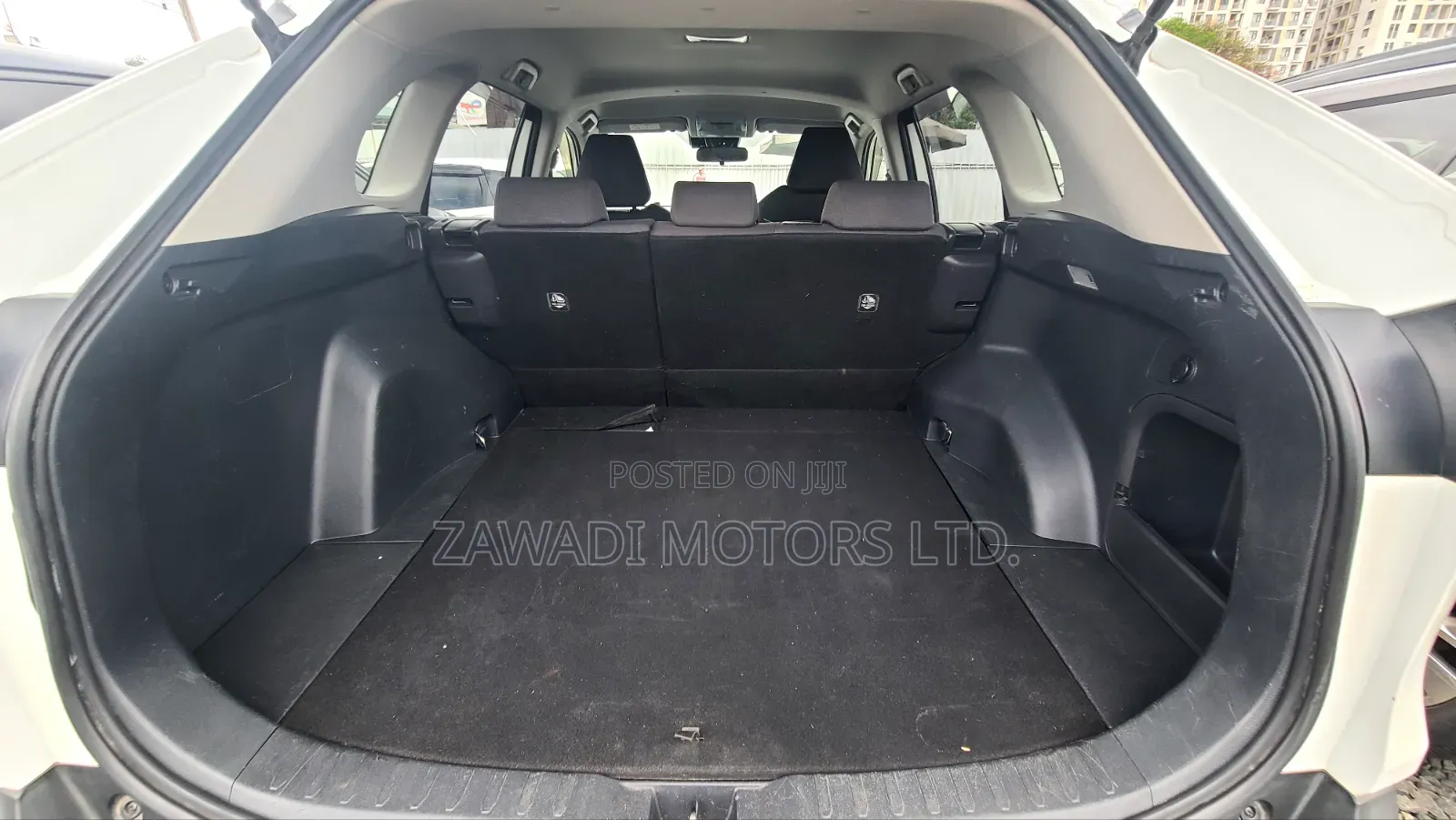 Toyota RAV4 2019 White